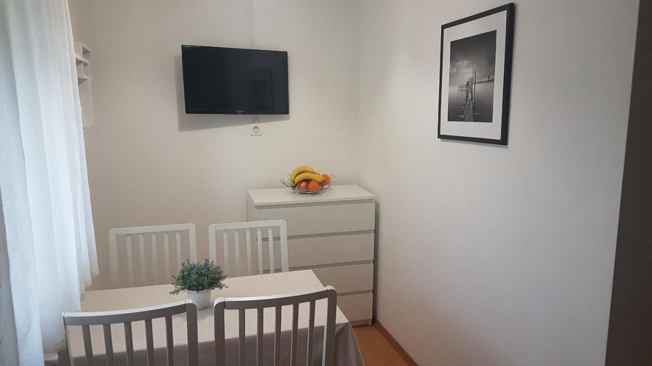 Apartmani Ab Пироваць Екстер'єр фото